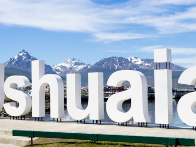 Ushuaia, Parque Nacional Tierra del Fuego, Canal Beagle, Museo del Presidio, Vida Nocturna en Ushuaia, Cultura Argentina, Viajes a Argentina, Destinos en Patagonia, Vacaciones en Ushuaia, Ofertas de Viaje, Vacanza Turismo.