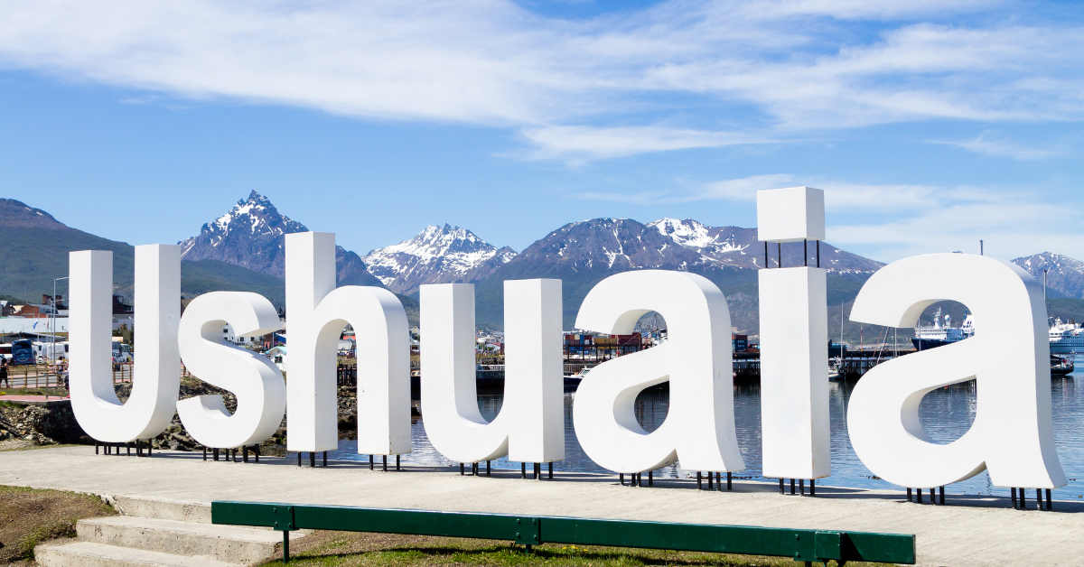 Ushuaia, Parque Nacional Tierra del Fuego, Canal Beagle, Museo del Presidio, Vida Nocturna en Ushuaia, Cultura Argentina, Viajes a Argentina, Destinos en Patagonia, Vacaciones en Ushuaia, Ofertas de Viaje, Vacanza Turismo.